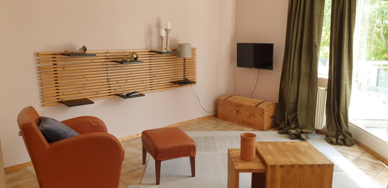 Bacchus - Helles Und Geraeumiges Appartement Am Rande Von Mainz Bagian luar foto